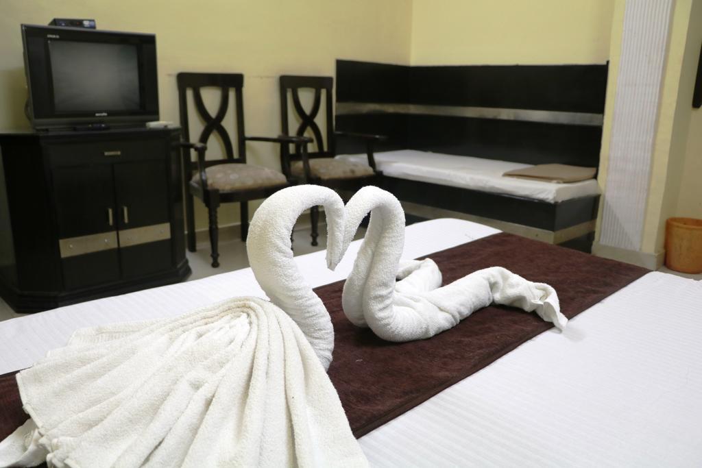 Hotel Vaishnavi Jaipur Eksteriør billede