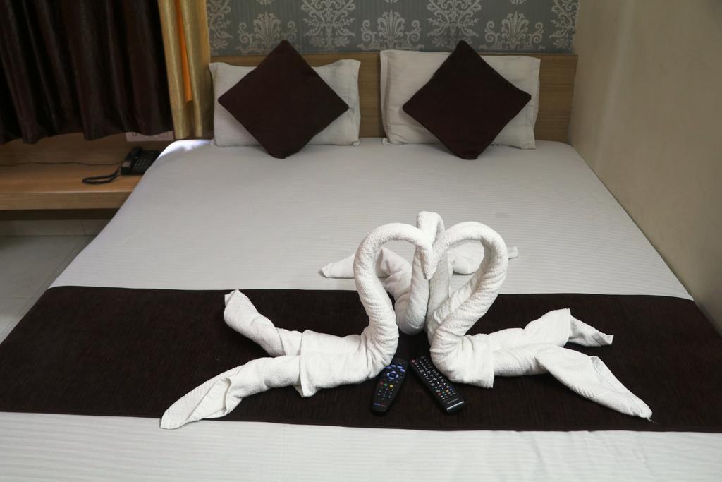 Hotel Vaishnavi Jaipur Eksteriør billede
