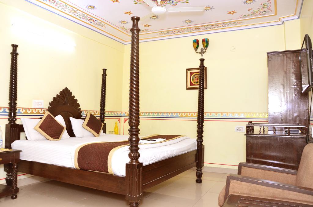 Hotel Vaishnavi Jaipur Eksteriør billede