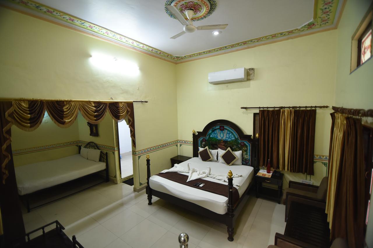 Hotel Vaishnavi Jaipur Eksteriør billede
