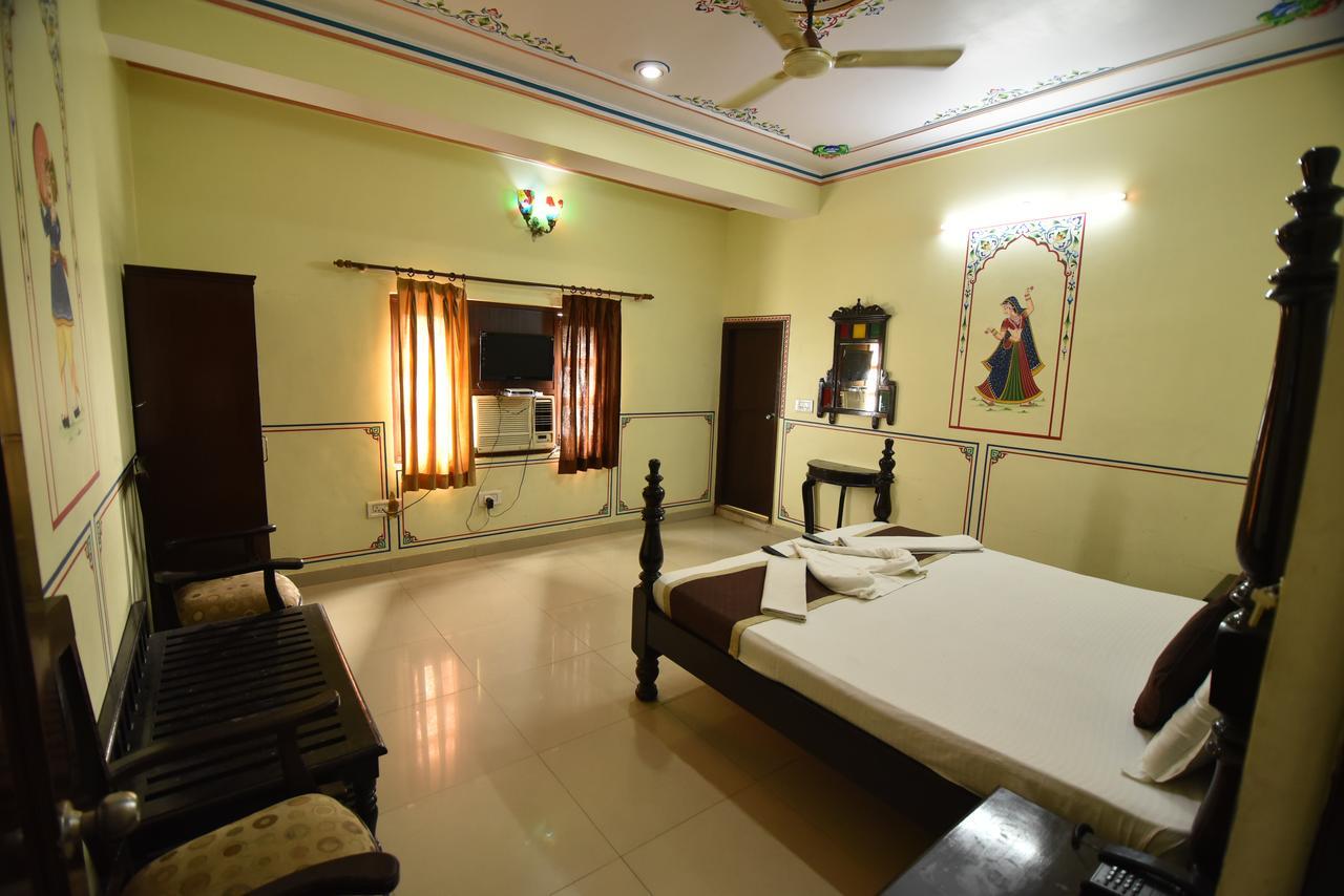 Hotel Vaishnavi Jaipur Eksteriør billede