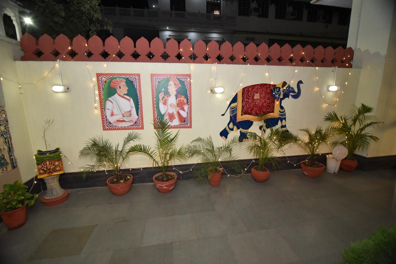 Hotel Vaishnavi Jaipur Eksteriør billede