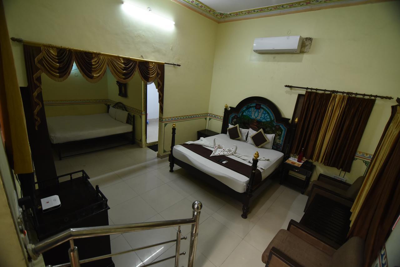 Hotel Vaishnavi Jaipur Eksteriør billede