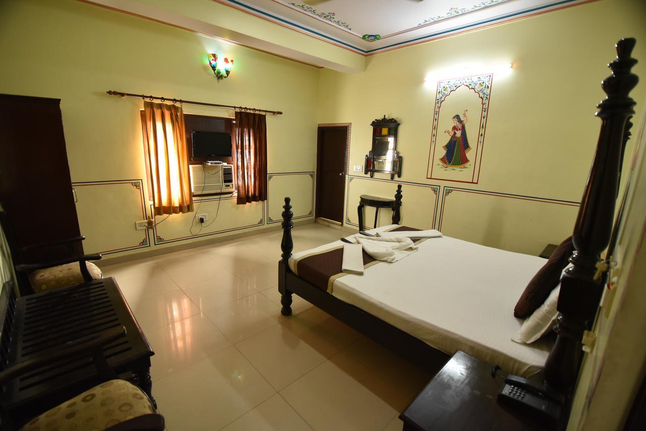 Hotel Vaishnavi Jaipur Eksteriør billede